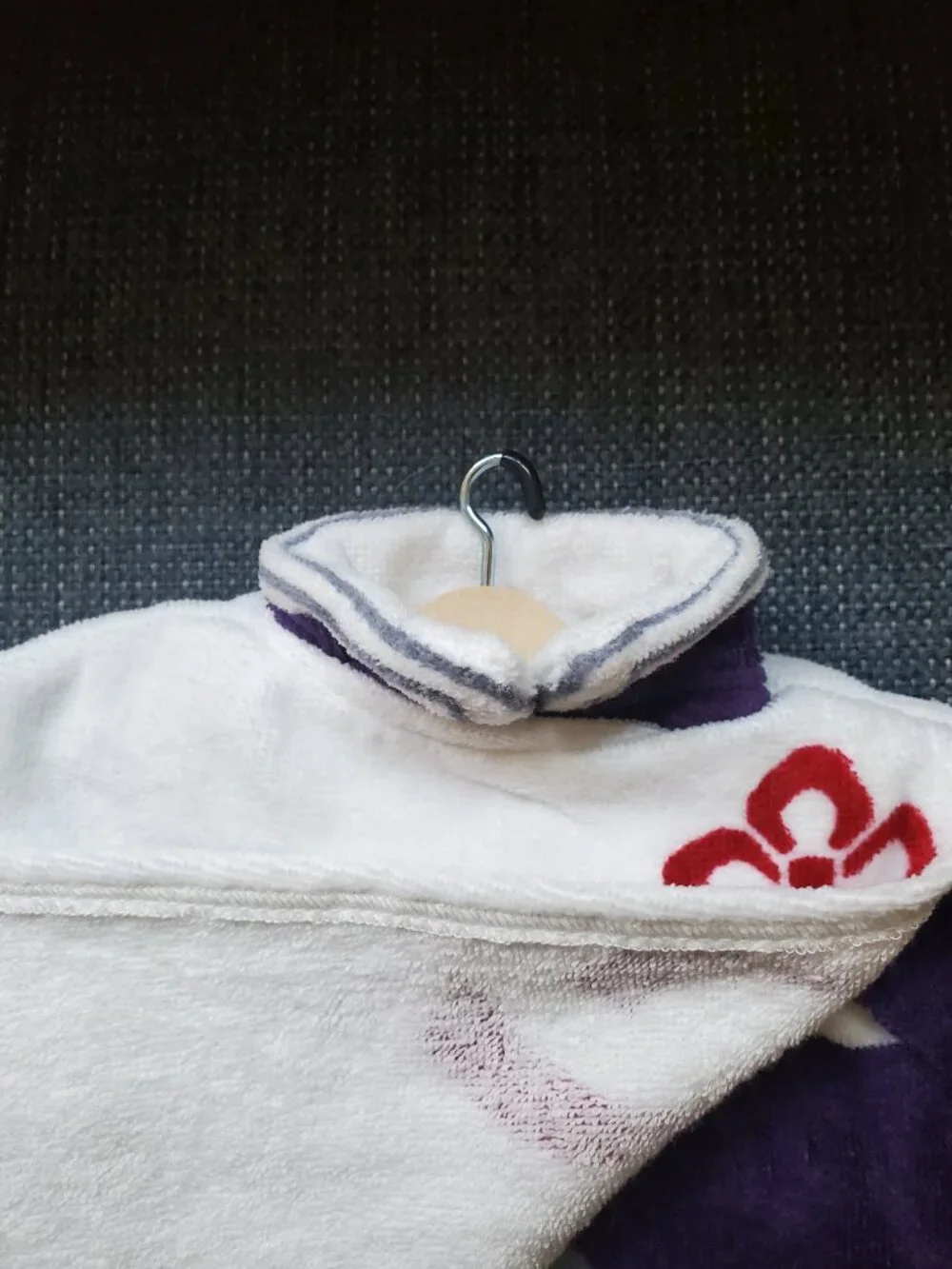 Demon Slayer: Kimetsu no Yaibo-Kanao Tsuyri Costume Towel NWT